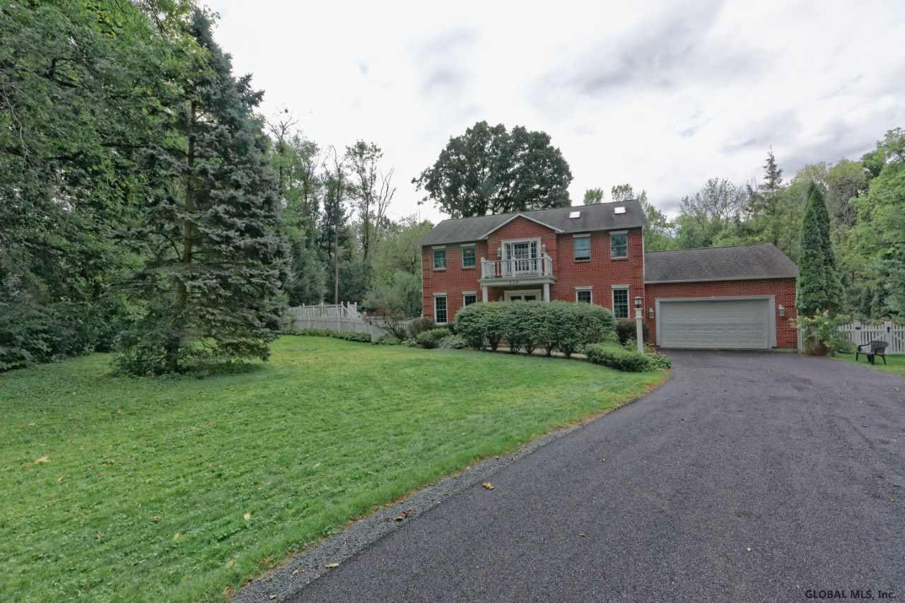 226 Boght Road Colonie, NY 12189 - Photo 3 of 42 Photo 3