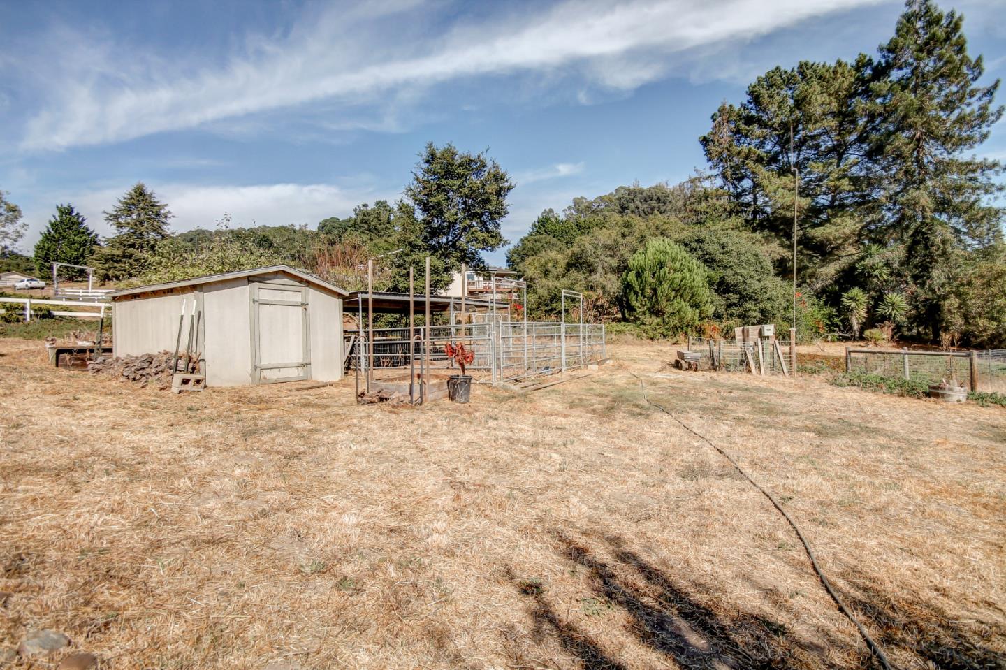 6584 Tustin Road Prunedale, CA 93907 - Photo 35 of 44 Gallery Image 35