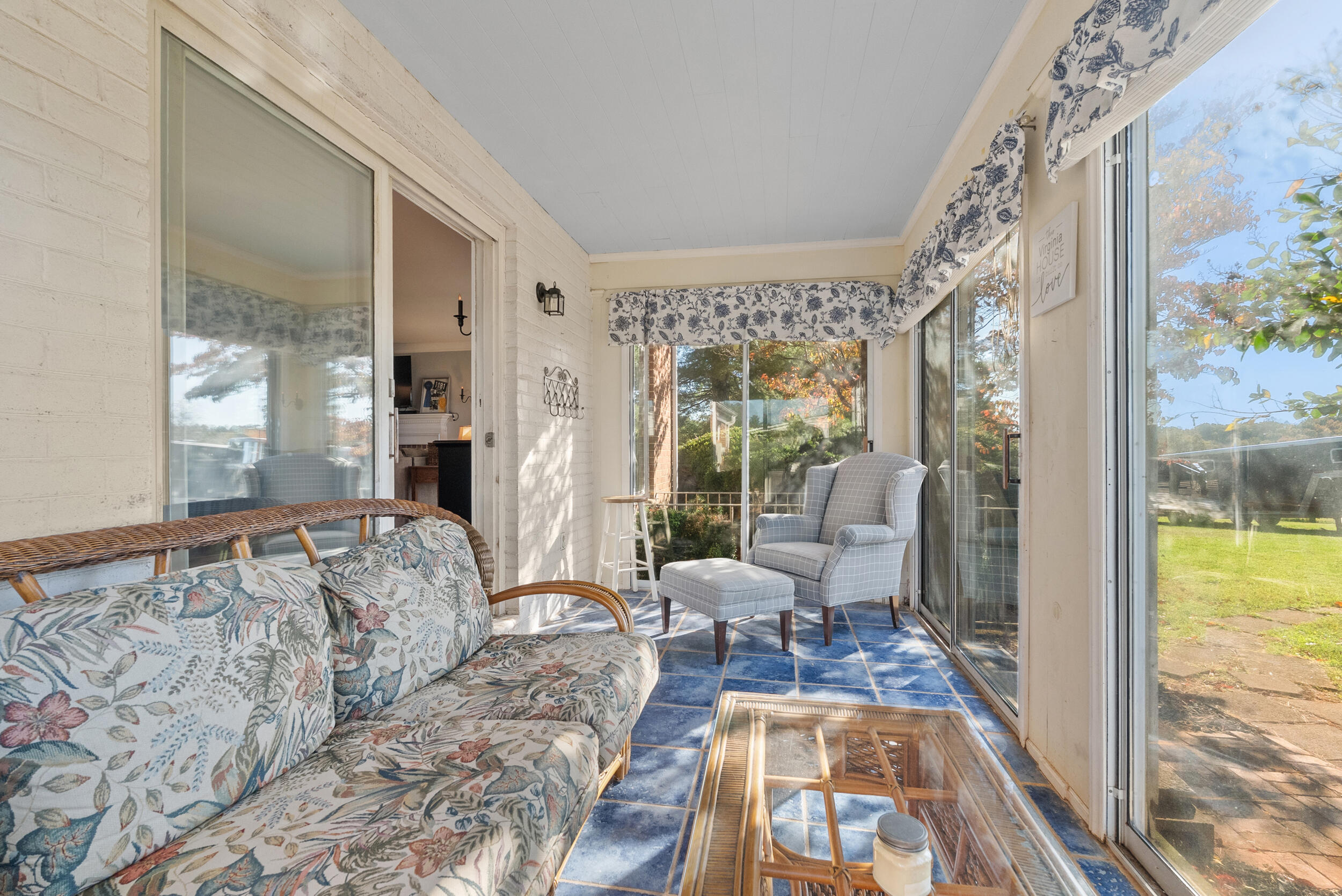 2631 Meadors Spur Road Moneta, VA 24121 - Photo 21 of 87 sunroom