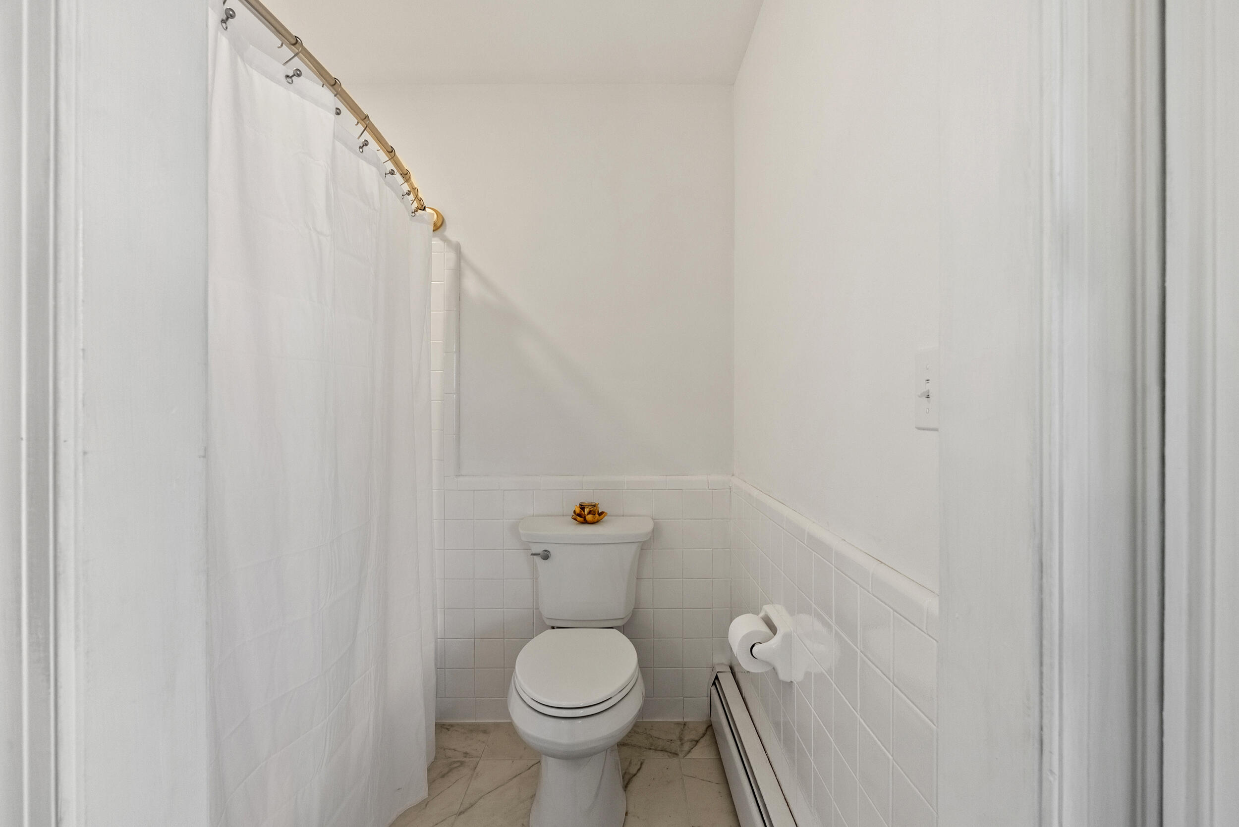 2631 Meadors Spur Road Moneta, VA 24121 - Photo 39 of 87 upstairs main bathroom