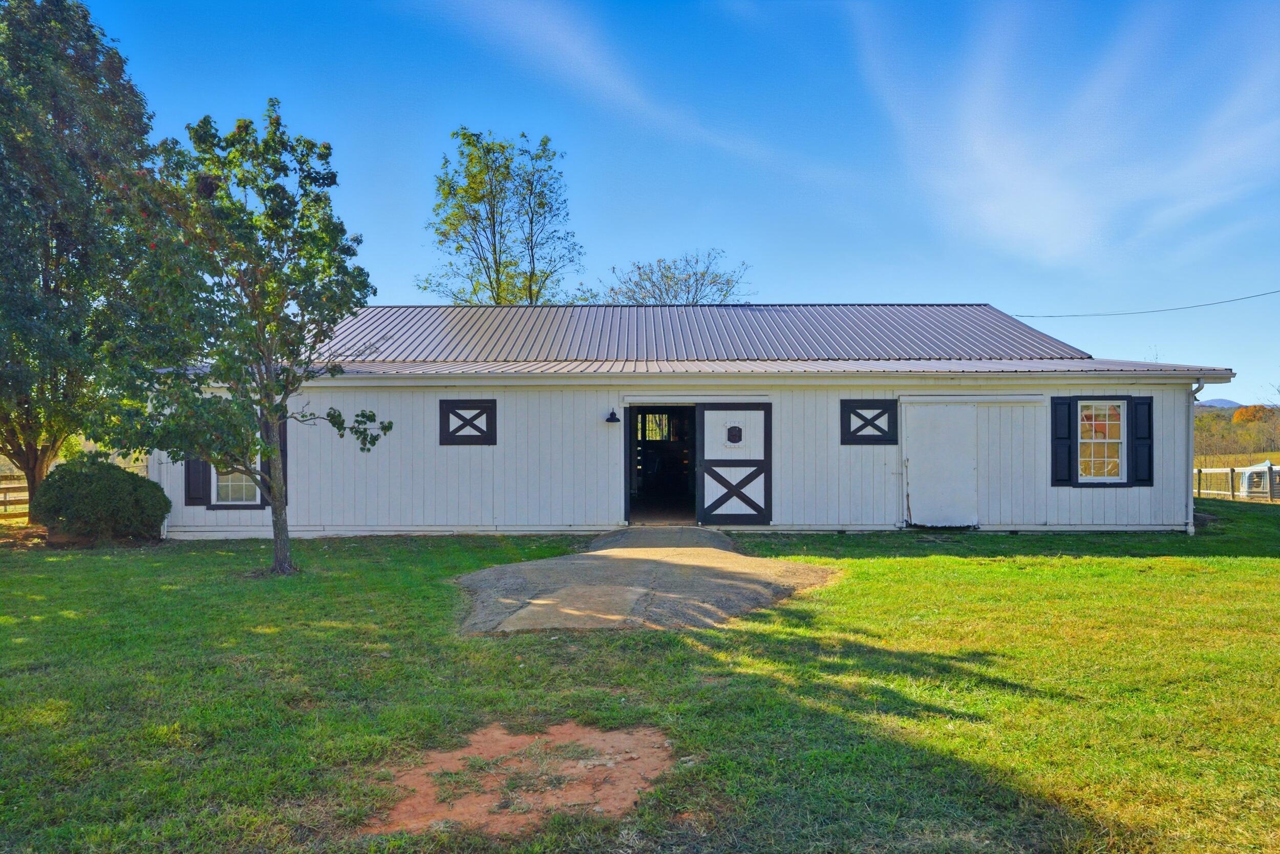2631 Meadors Spur Road Moneta, VA 24121 - Photo 45 of 87 a view of a house with a yard