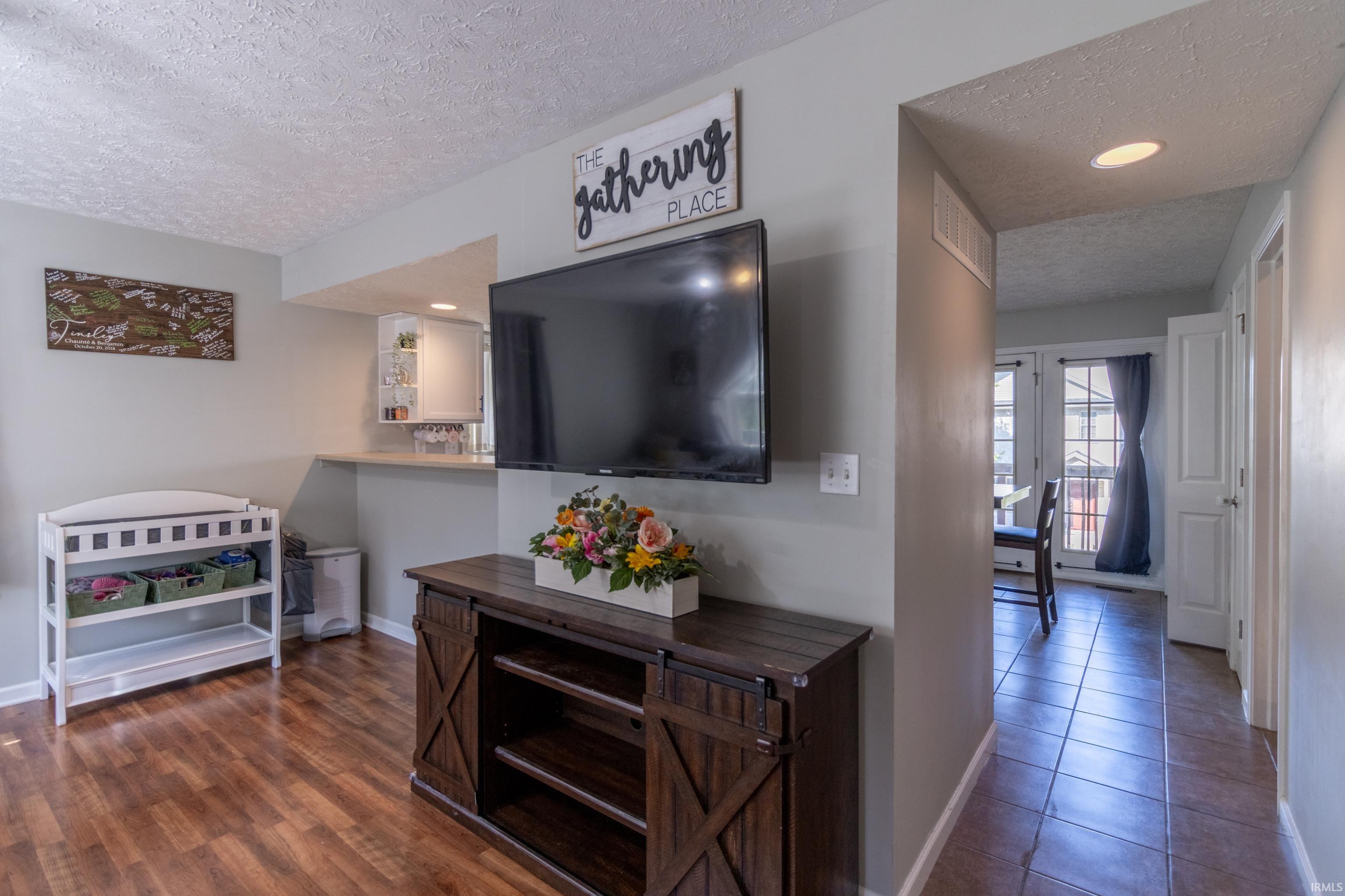 2595 South Addisyn Lane Bloomington, IN 47403 - Photo 6 of 36