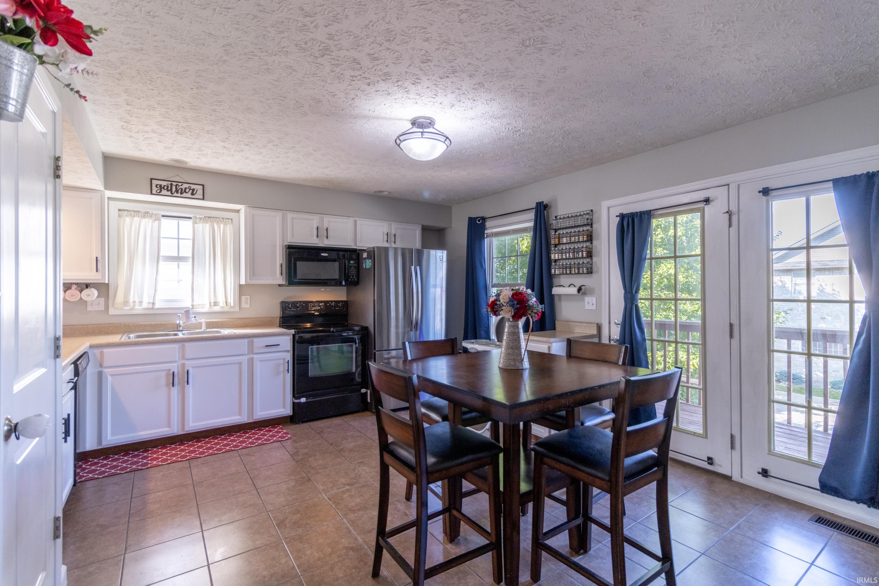 2595 South Addisyn Lane Bloomington, IN 47403 - Photo 8 of 36