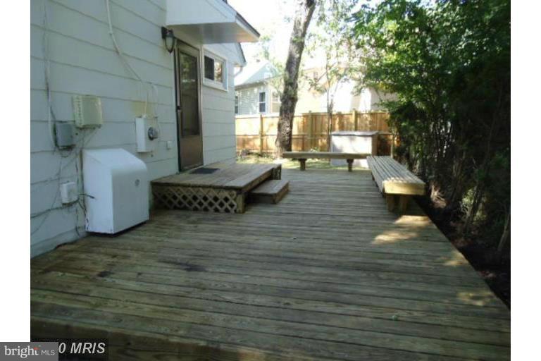 803 Dryden Street Silver Spring, MD 20901 - Photo 13 of 22 Exterior (Rear)
