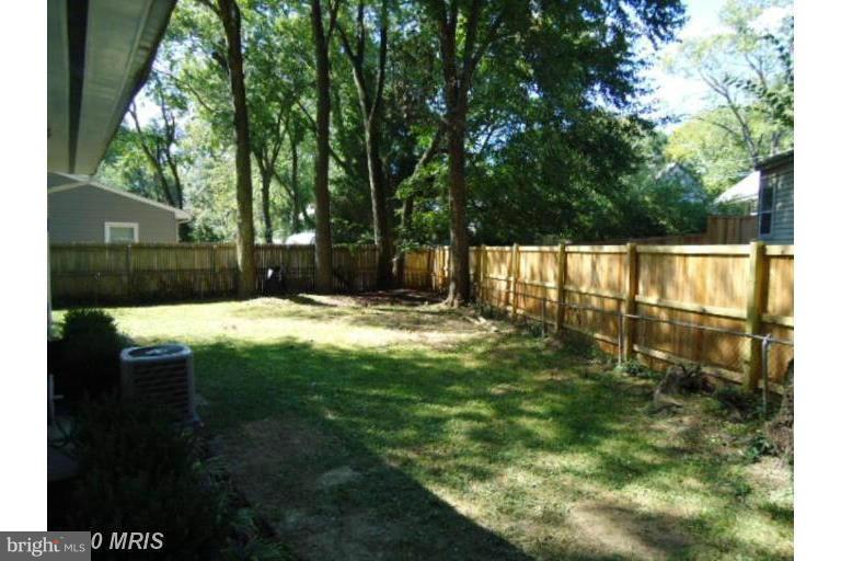 803 Dryden Street Silver Spring, MD 20901 - Photo 14 of 22 Exterior (Rear)