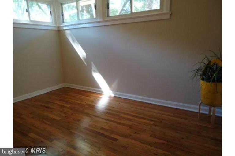 803 Dryden Street Silver Spring, MD 20901 - Photo 10 of 22 Bedroom