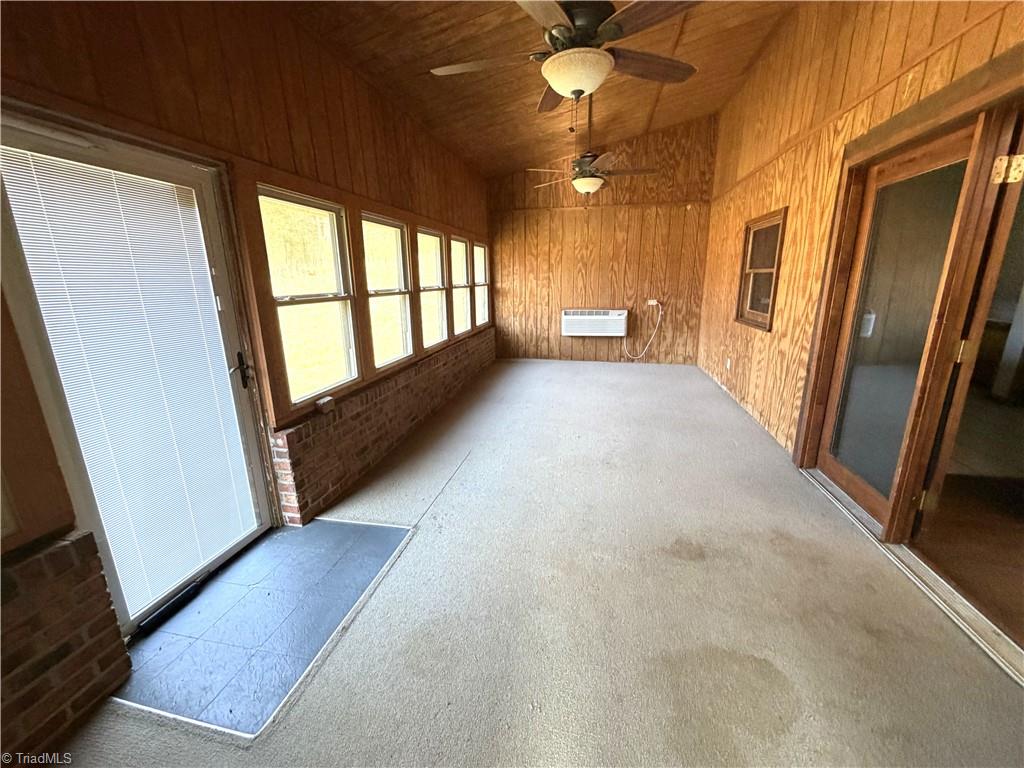 3065 Greenhouse Road Winston-Salem, NC 27127 - Photo 18 of 25 Sunroom