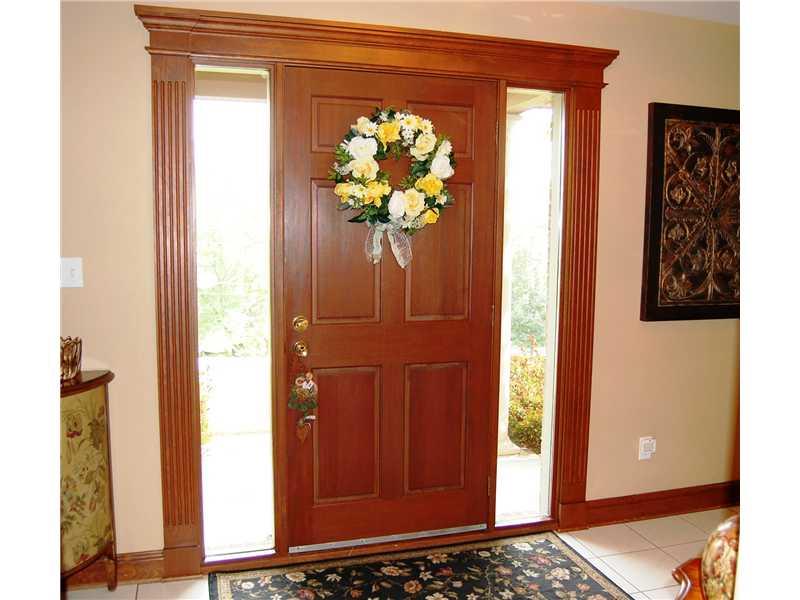 Entry/Foyer. *BEAUTIFUL ENTRY DOOR WITH GLASS SIDELITES