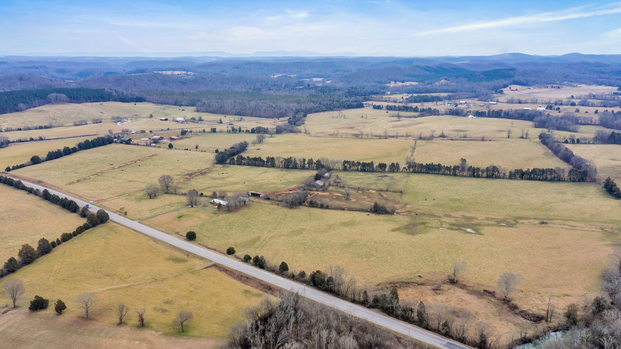 702 Highway 68 Decatur, TN 37322 - Photo 4 of 9