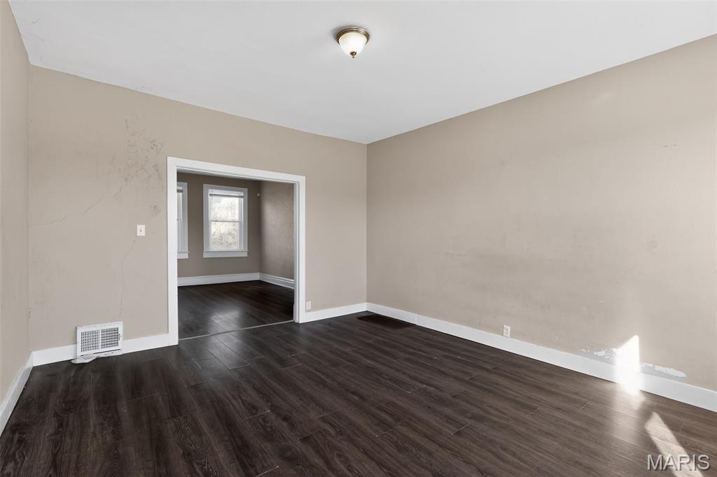 235 Military Road St. Louis, MO 63125 - Photo 9 of 34 Gallery Image 9