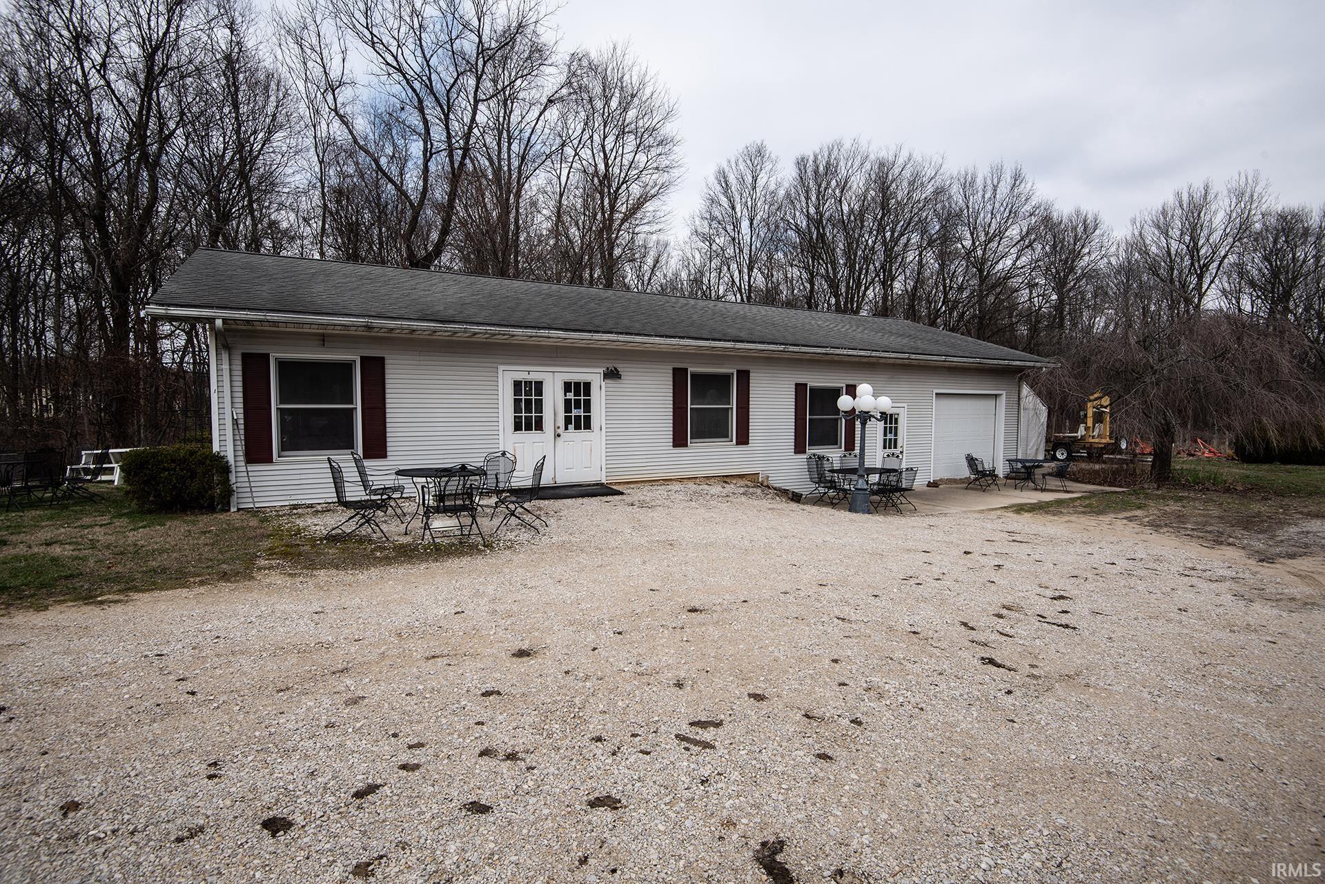 835 Atkinson Road Vincennes, IN 47591 - Photo 35 of 36 Gallery Image 35