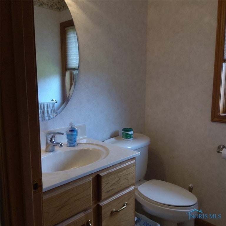 17086 Harris Road Defiance, OH 43512 - Photo 20 of 41 1/2 Bath First Floor