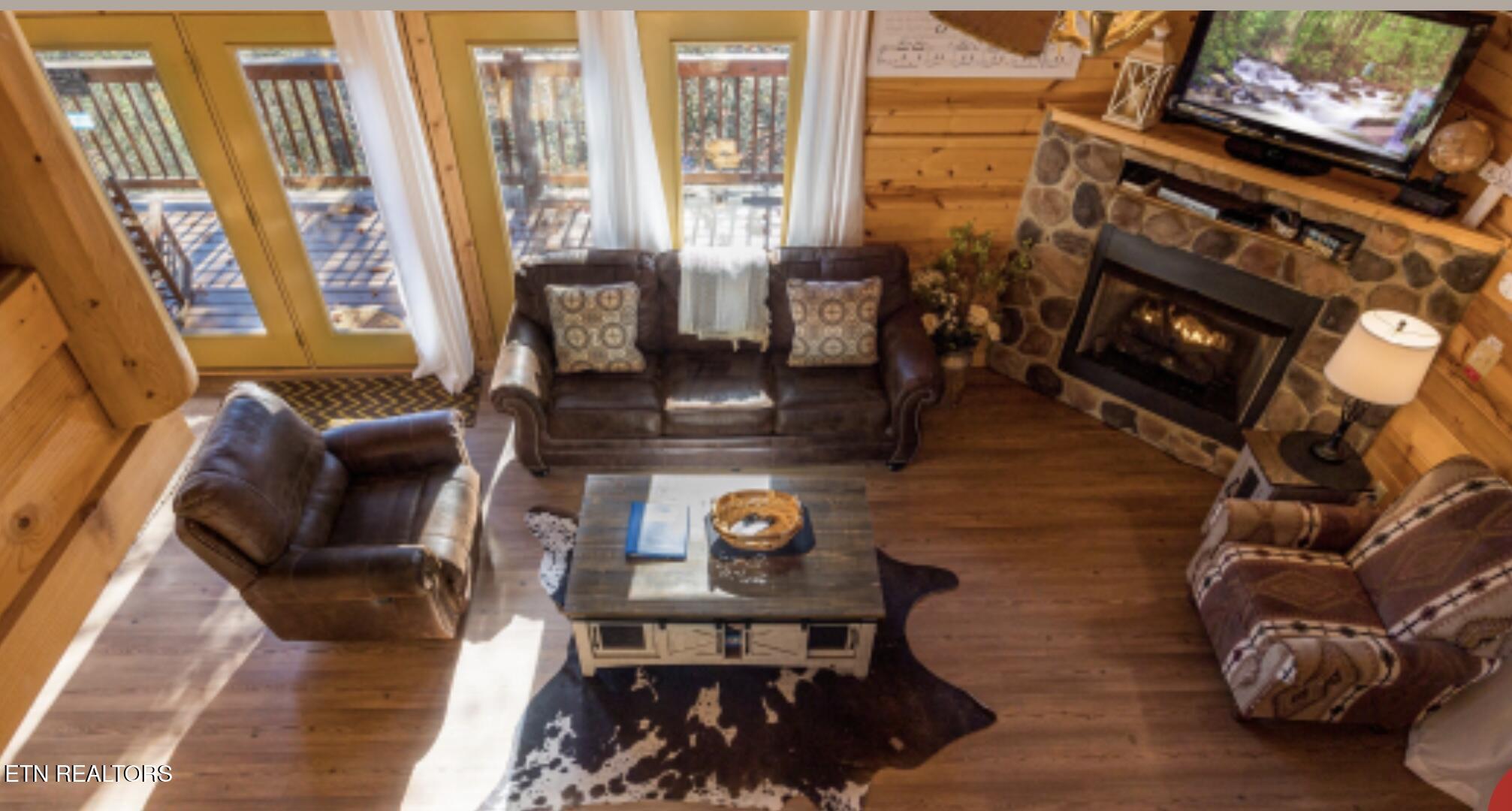 2440 Breezy Road Sevierville, TN 37876 - Photo 6 of 45 IMG-2585