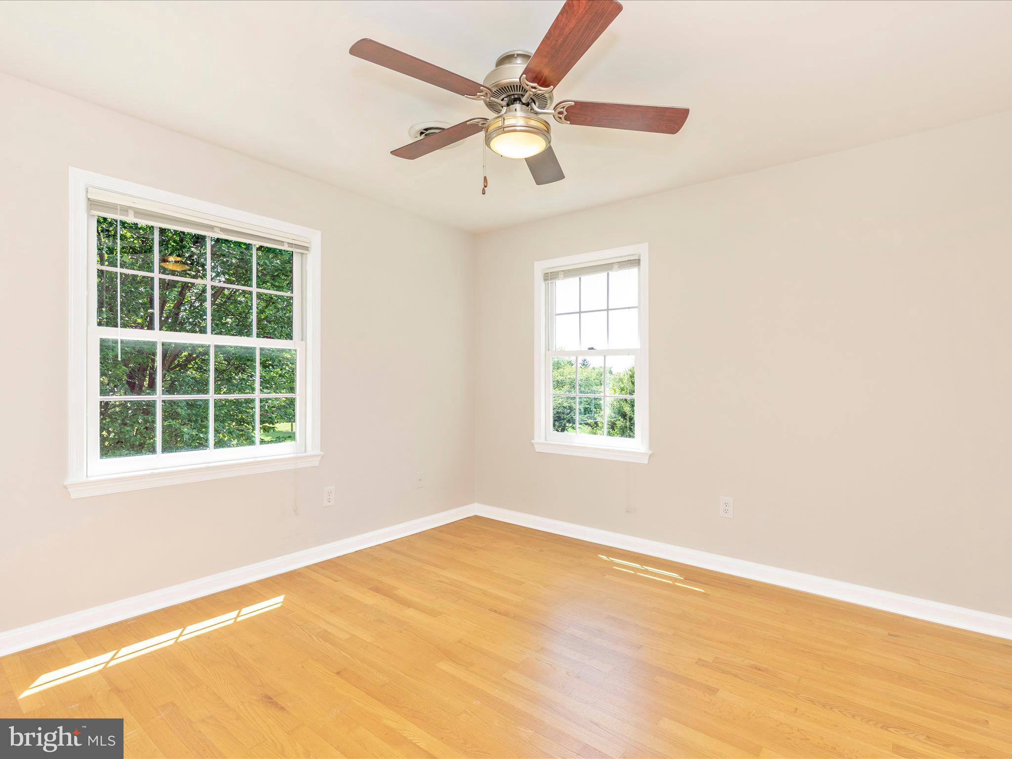 10929 Bellehaven Boulevard Damascus, MD 20872 - Photo 25 of 39 Bedroom 2