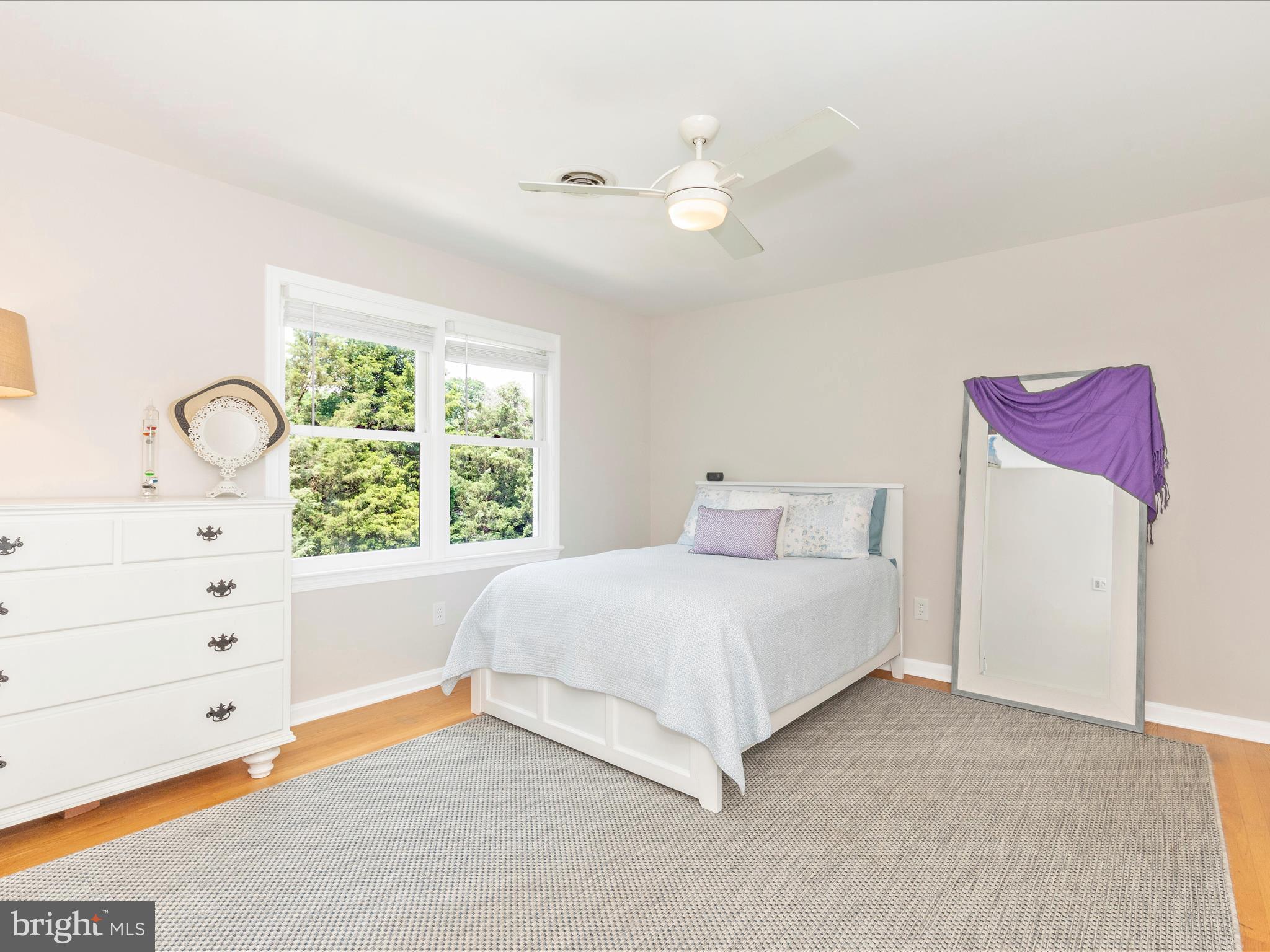 10929 Bellehaven Boulevard Damascus, MD 20872 - Photo 26 of 39 Bedroom 3