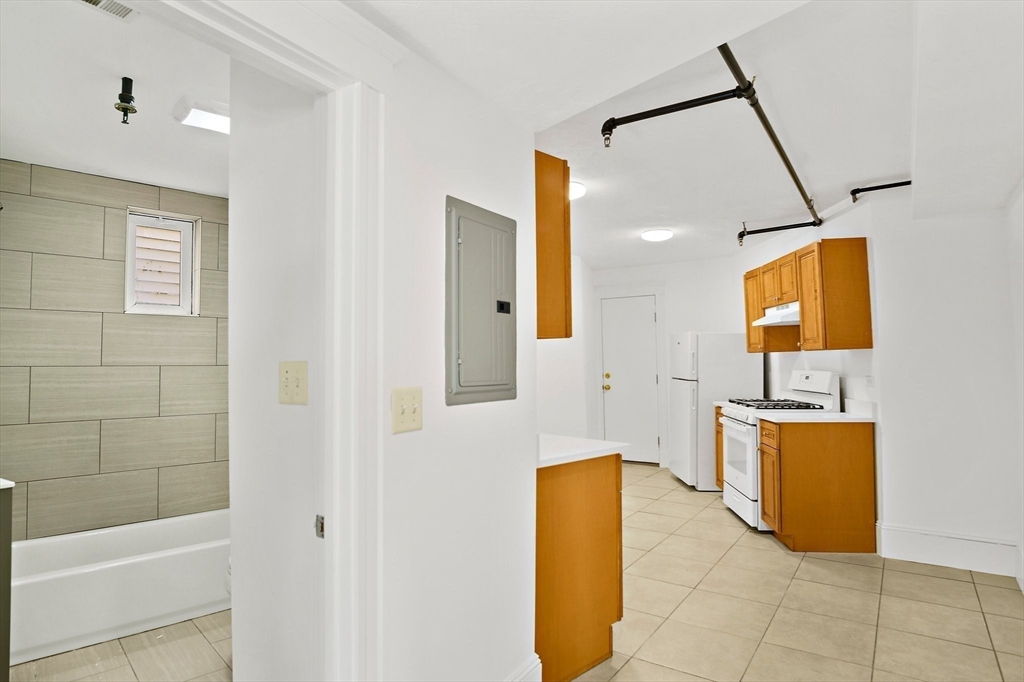 2 Walnut Street, Unit 2 Boston, MA 02122 - Photo 6 of 12