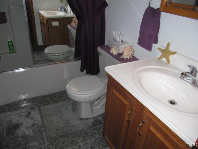 401 Pinewood Road Lehighton, PA 18235 - Photo 15 of 36 Gallery Image 15