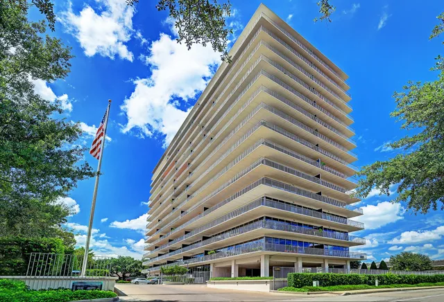 a front view of a building