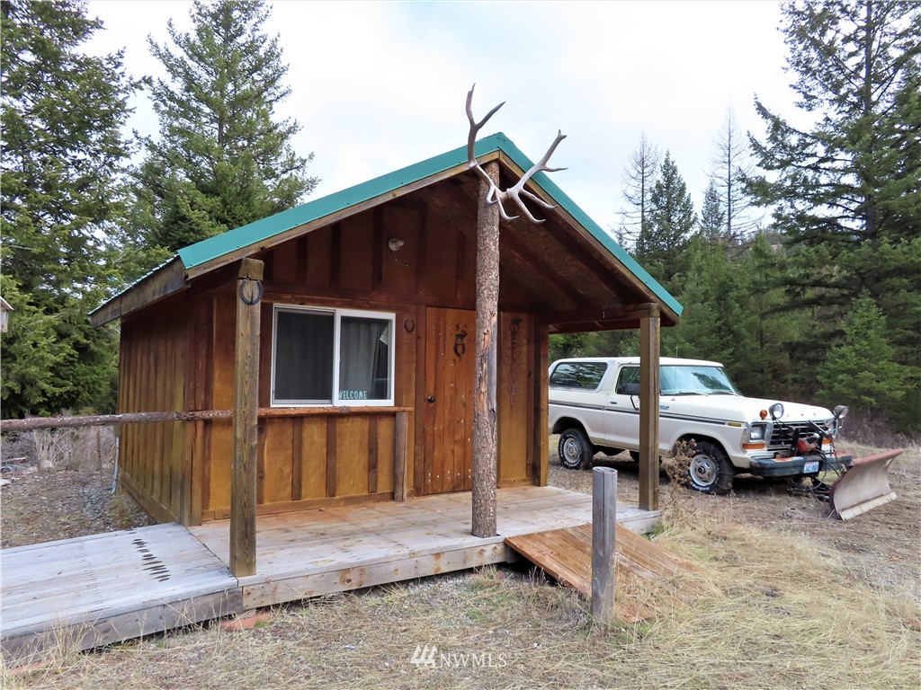 14 California Mine Road Republic, WA 99166 - Photo 22 of 26 a house view with a outdoor space