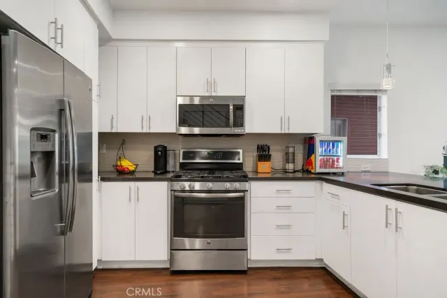 $1,100,000 | 2222 Strata Lane, Eagle Rock, CA 90041