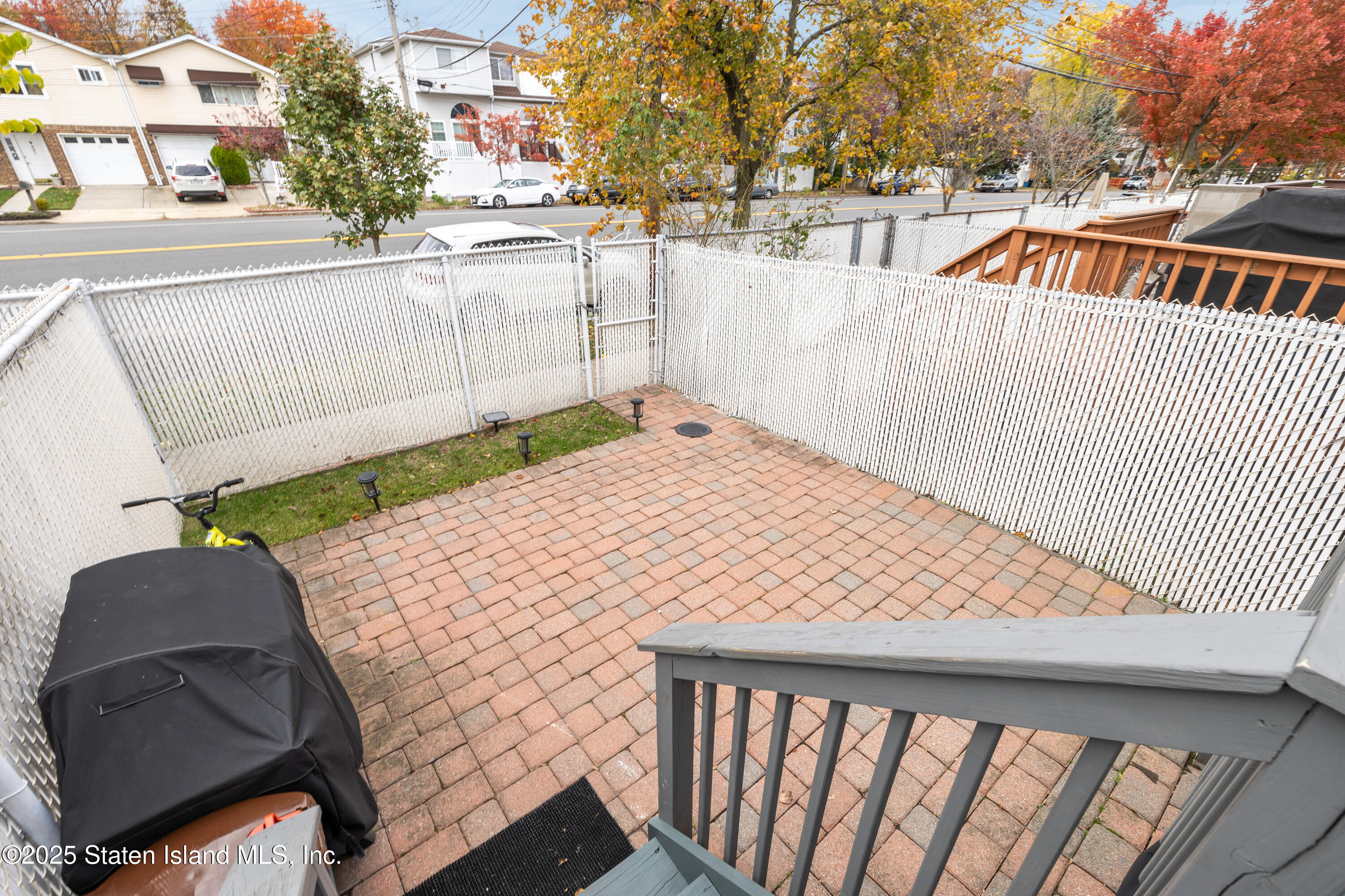 38 Deborah Loop Staten Island, NY 10312 - Photo 14 of 16 2Z3A7854