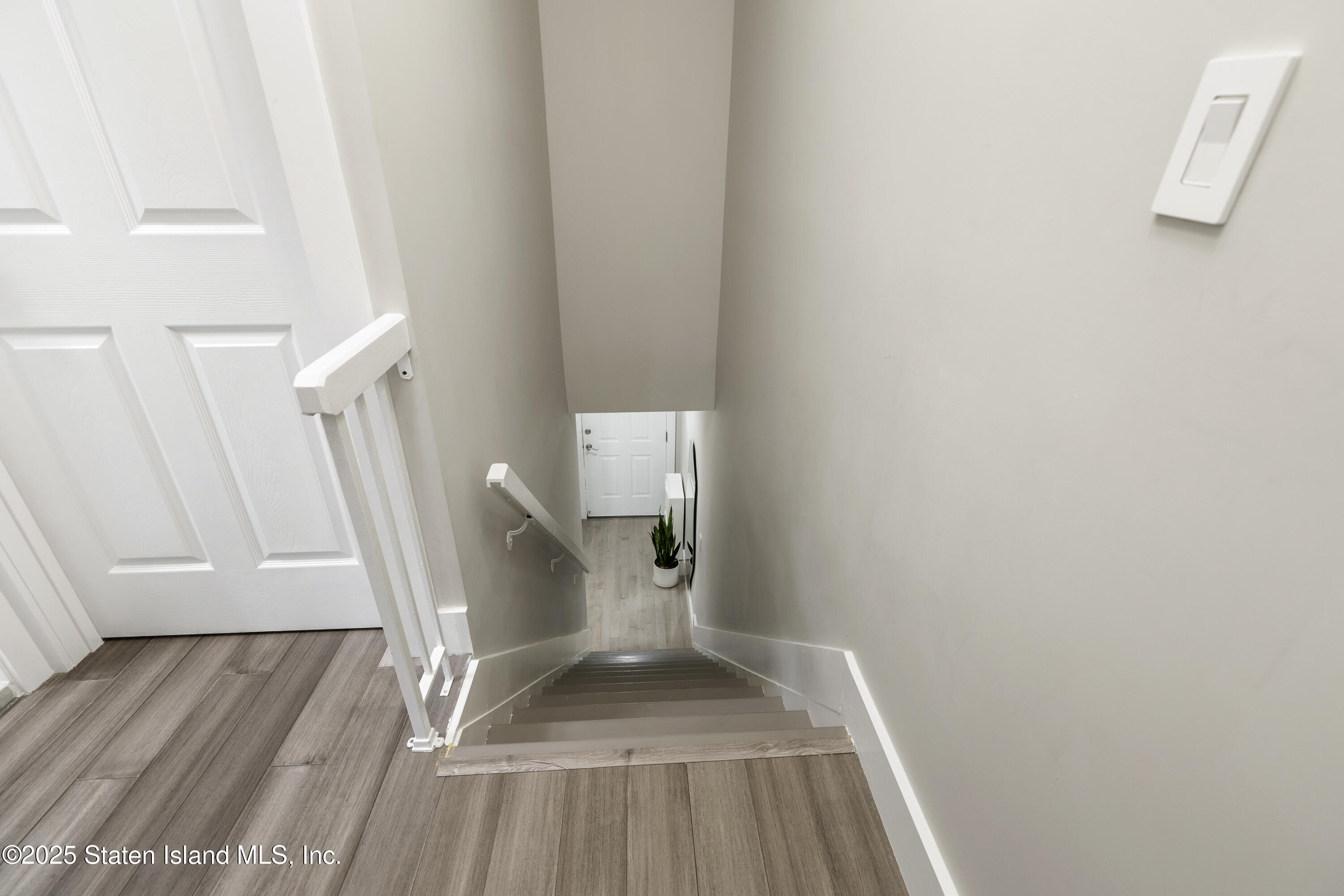 38 Deborah Loop Staten Island, NY 10312 - Photo 15 of 16 2Z3A7843