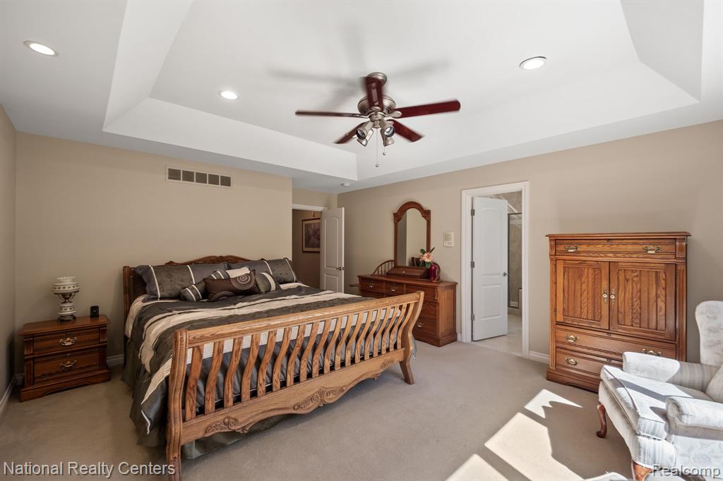 10180 Hadley Road Clarkston, MI 48348 - Photo 17 of 54