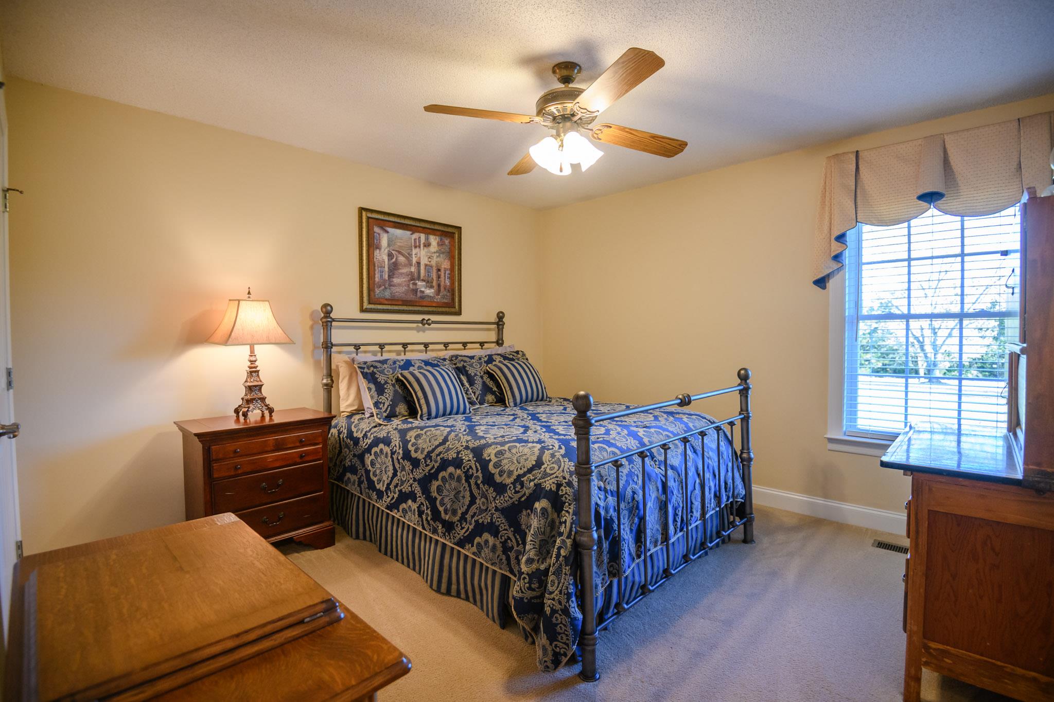 1195 Motlow College Road Normandy, TN 37360 - Photo 17 of 29 Guest bedroom