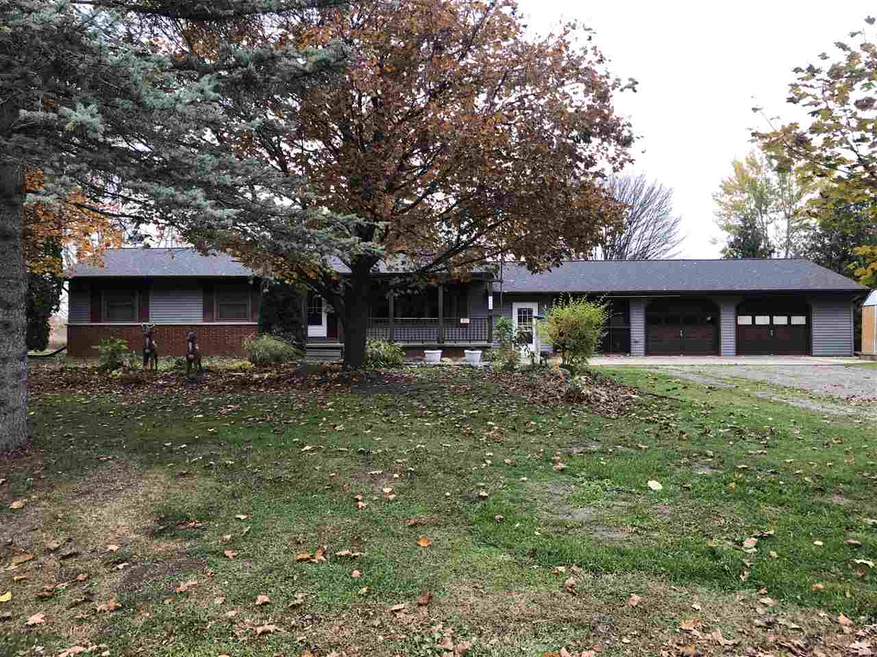 4345 Courtney Road Montrose, MI 48457 - Photo 2 of 29 Gallery Image 2