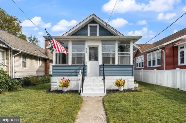 $245,900 | 14 Grant Street, Riverside, NJ 08075