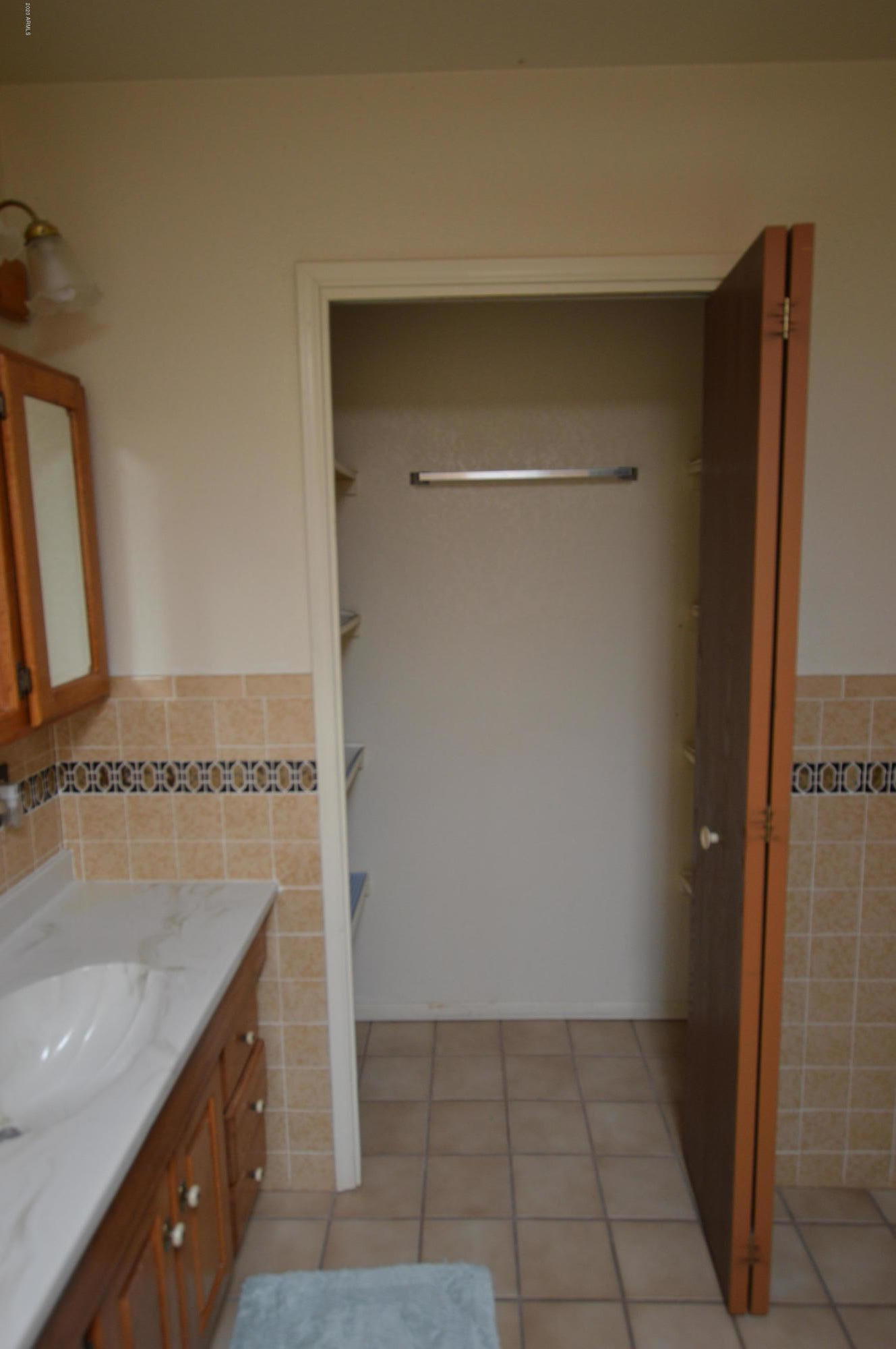 3994 West Davis Road McNeal, AZ 85617 - Photo 8 of 30 MB bath closet