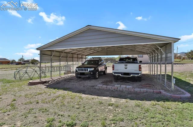 $334,900 | 762 Main Street, Coal Creek, CO 81221