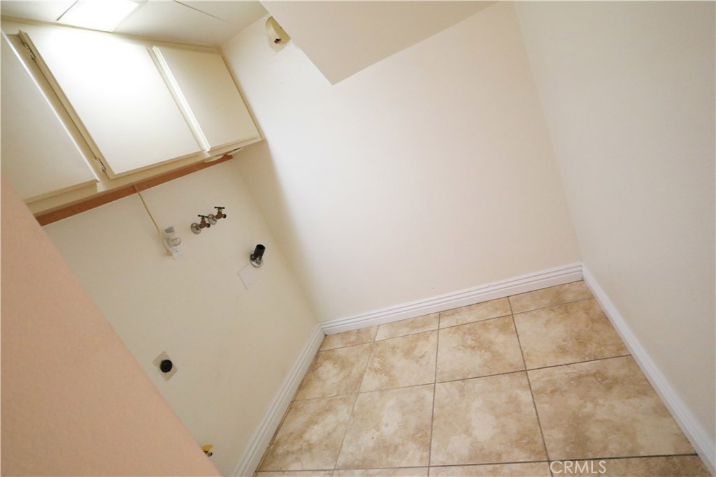 19235 Dunure Place Porter Ranch, CA 91326 - Photo 29 of 34 Gallery Image 29