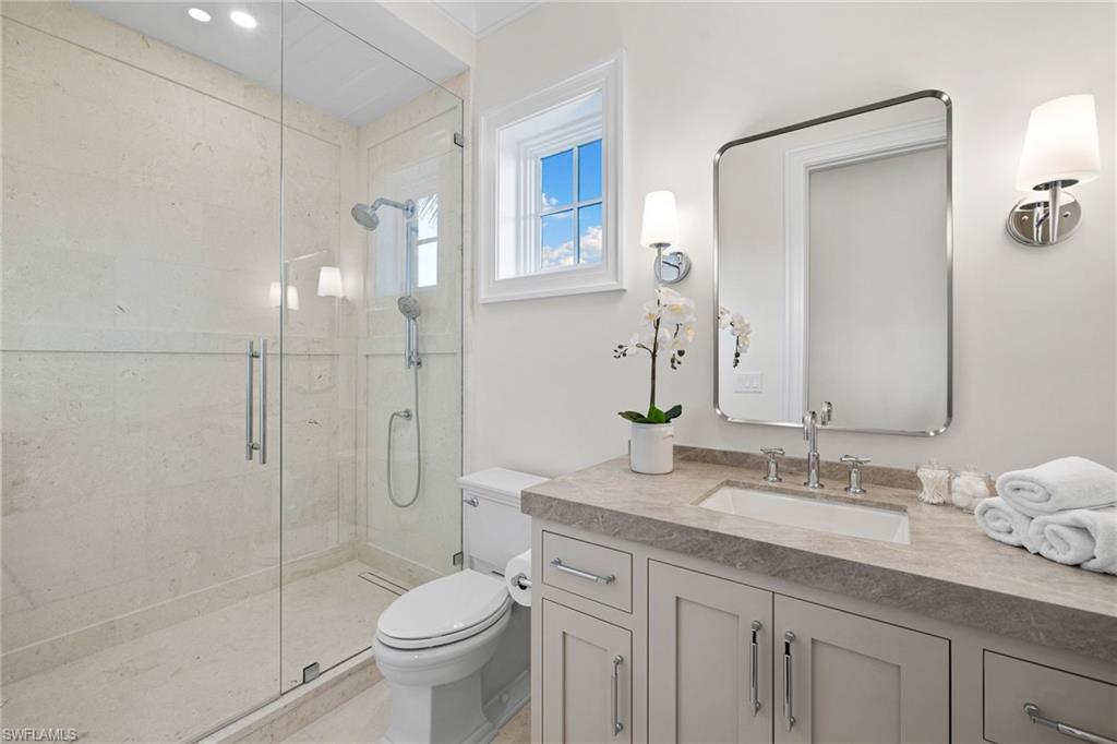 330 Hawser Lane Naples, FL 34102 - Photo 38 of 48