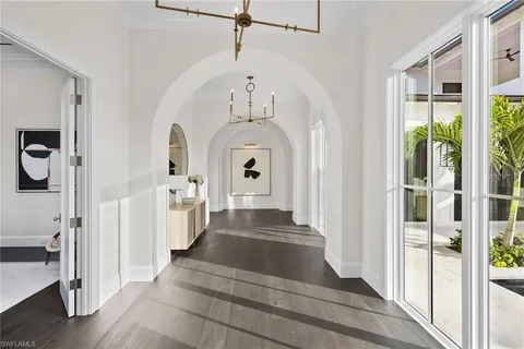 $9,995,000 | 330 Hawser Lane, Naples, FL 34102