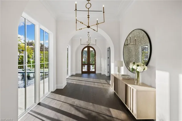$9,995,000 | 330 Hawser Lane, Naples, FL 34102