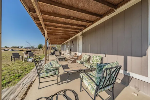 $259,900 | 1080 Crow Lane, Terrell, TX 75161