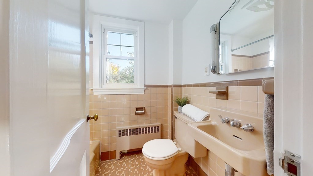 12 Selwyn Road Belmont, MA 02478 - Photo 11 of 21 Gallery Image 11