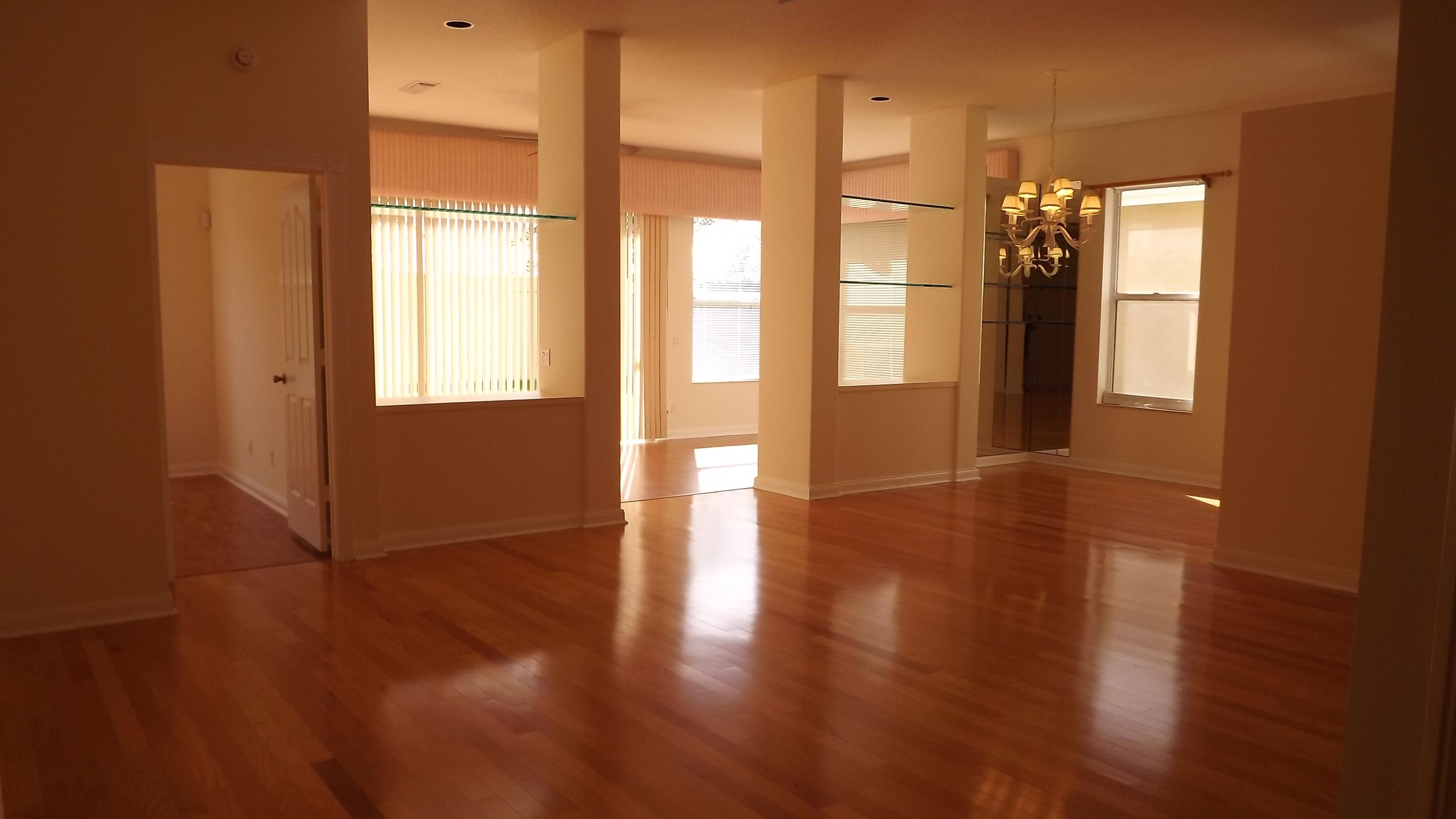 200 Hampton Place Jupiter, FL 33458 - Photo 15 of 68 2013-12-03 15
