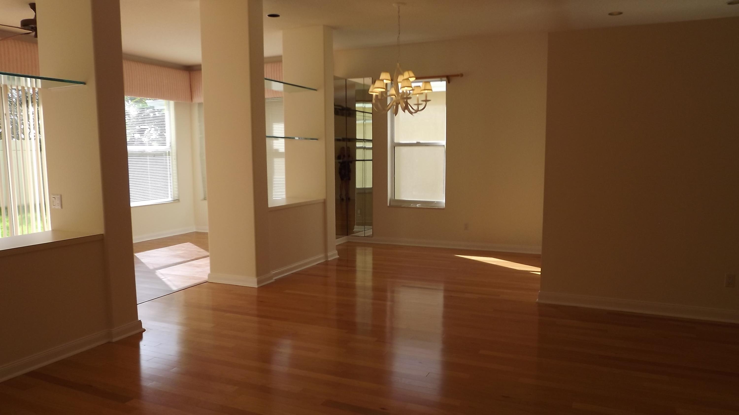 200 Hampton Place Jupiter, FL 33458 - Photo 17 of 68 2013-12-03 15