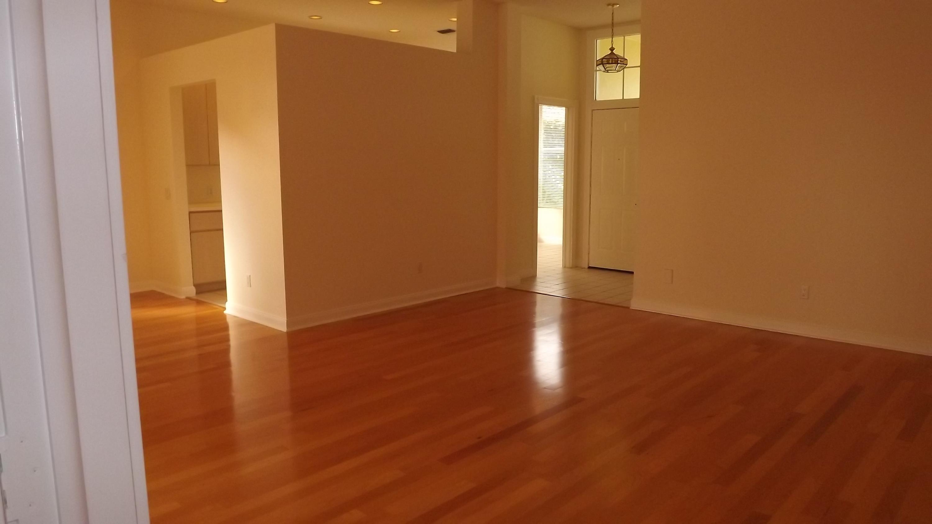 200 Hampton Place Jupiter, FL 33458 - Photo 38 of 68 2013-12-03 15