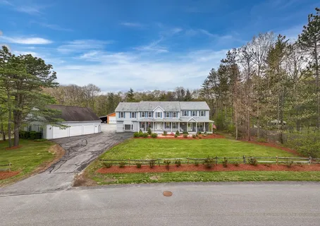 $1,275,000 | 11 Longwood Drive, Lunenburg, MA 01462
