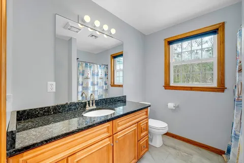 $1,275,000 | 11 Longwood Drive, Lunenburg, MA 01462