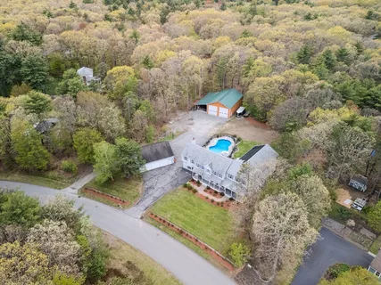 $1,275,000 | 11 Longwood Drive, Lunenburg, MA 01462