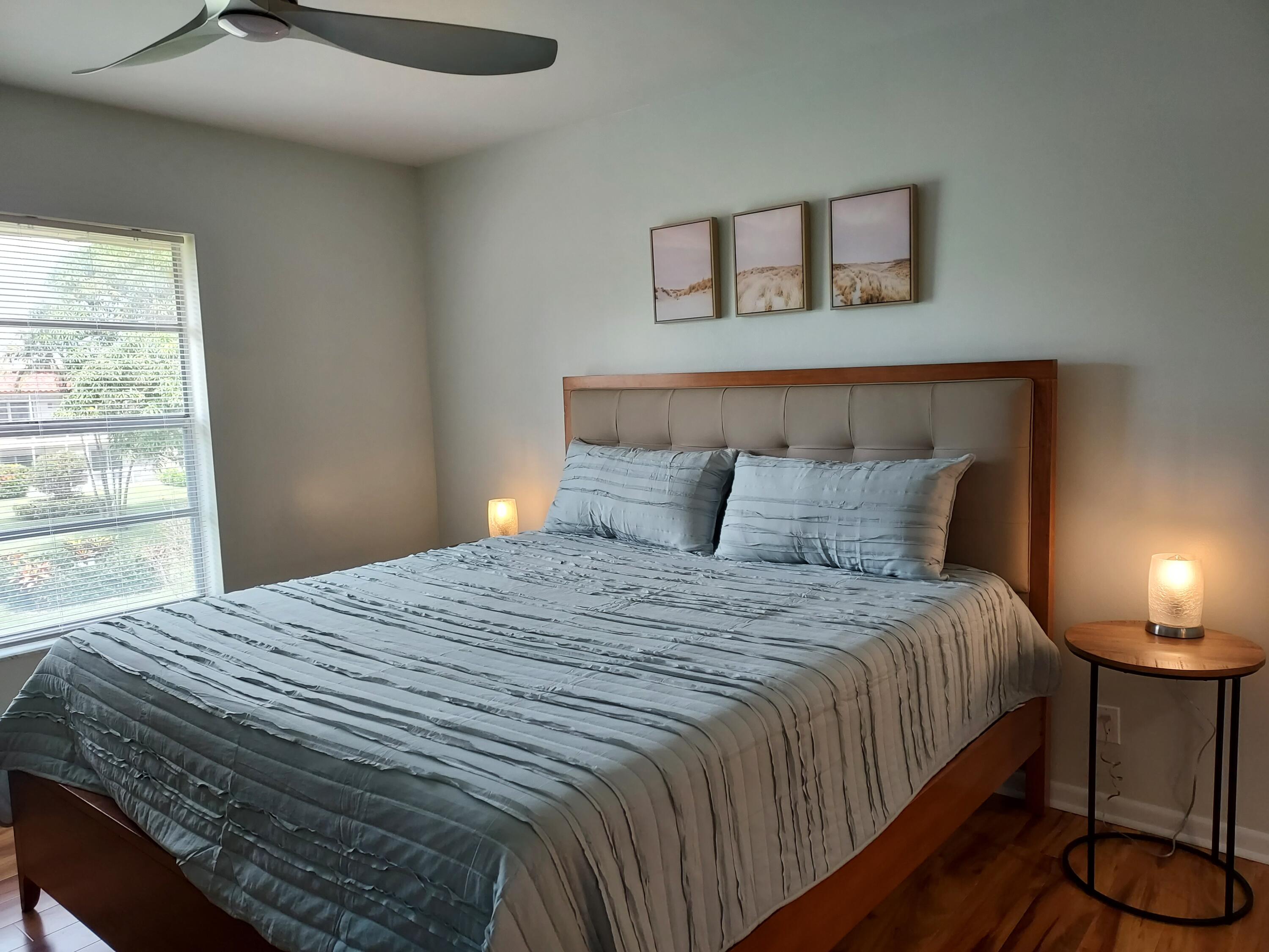 717 Highway 1, Unit 911 Jupiter, FL 33477 - Photo 15 of 32 Primary Bedroom