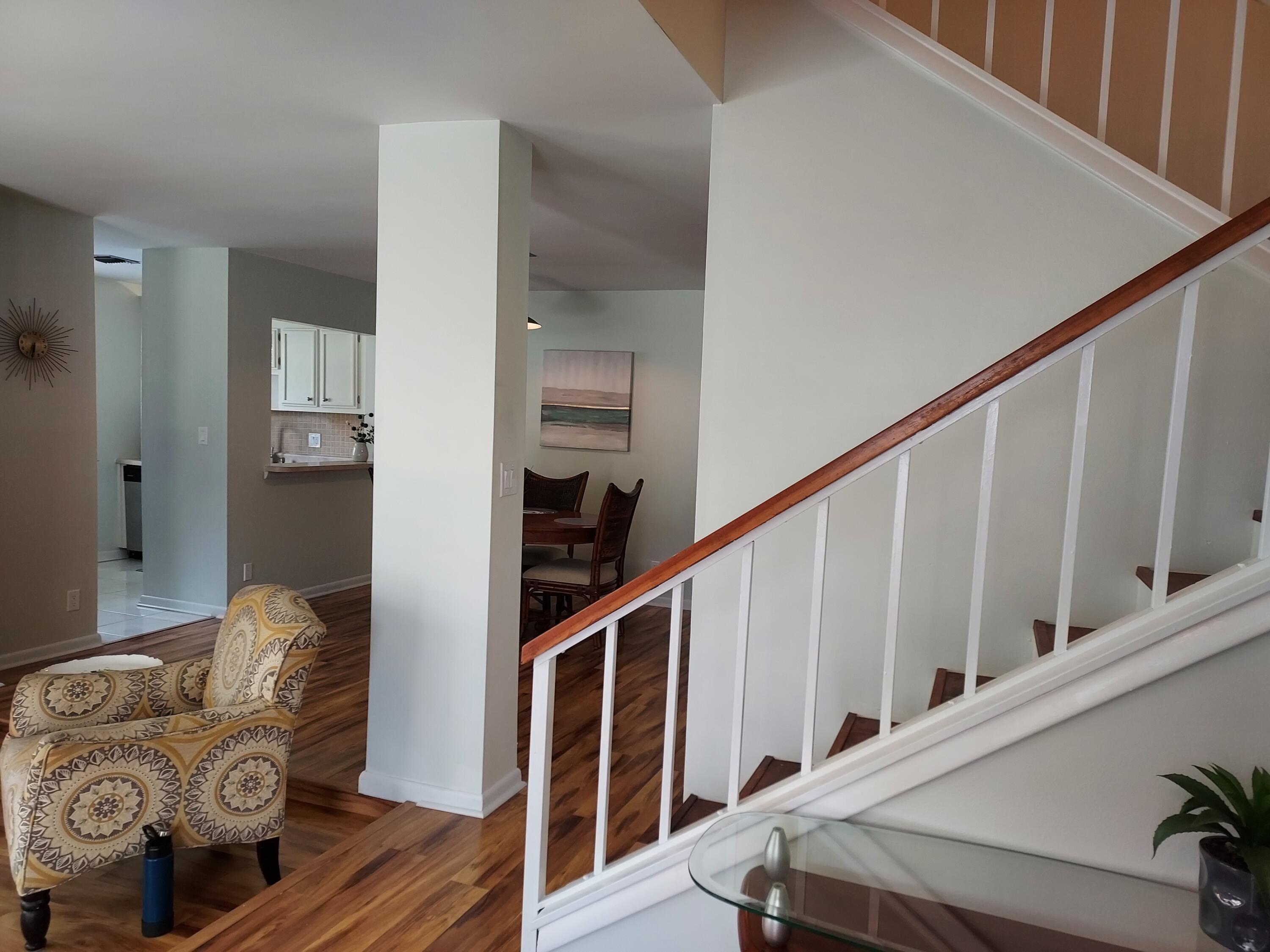 717 Highway 1, Unit 911 Jupiter, FL 33477 - Photo 5 of 32 Living area