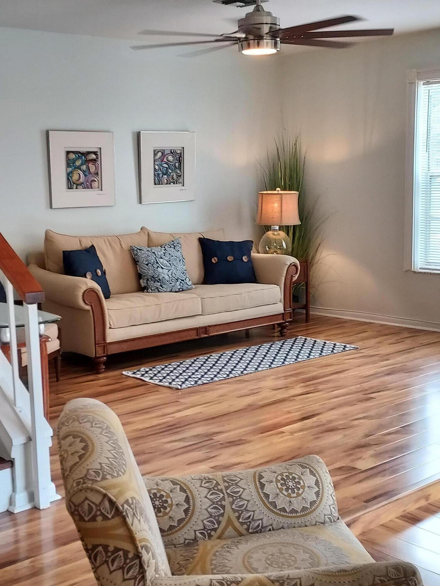 717 Highway 1, Unit 911 Jupiter, FL 33477 - Photo 8 of 32 Living area