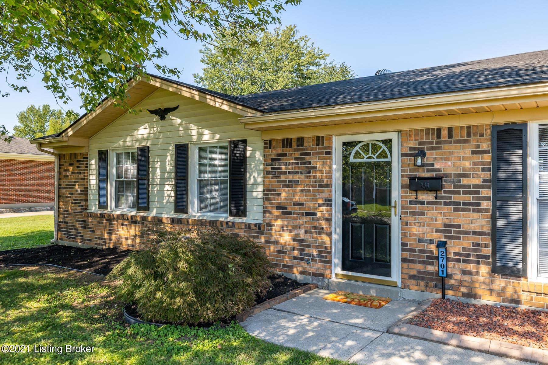 2701 Alps Road Louisville, KY 40216 - Photo 4 of 31 0042701 Alps Rd - INTERNET