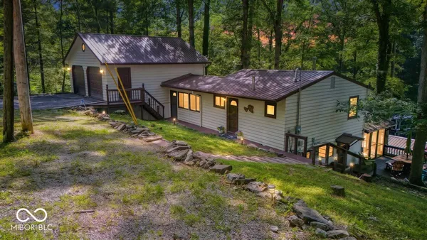 $770,000 | 7254 Halibut Drive, Nineveh, IN 46164