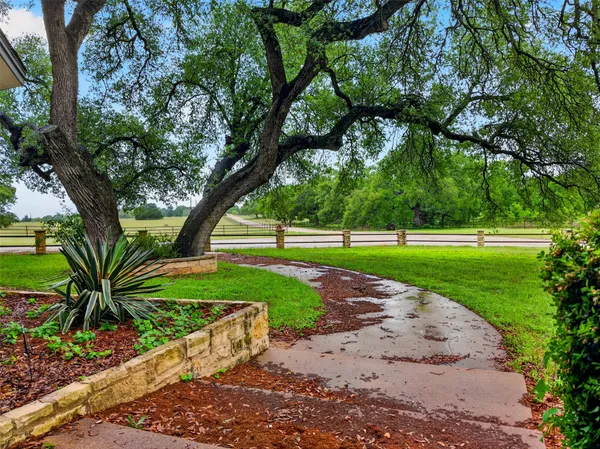 $4,999 | 6106 Southeast Fm Ranch, Buckholts, TX 76518